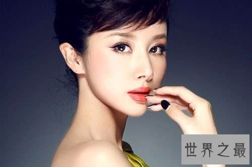 【图】孙菲菲整容前后差别大 孙菲菲踩裙门竟然是她造