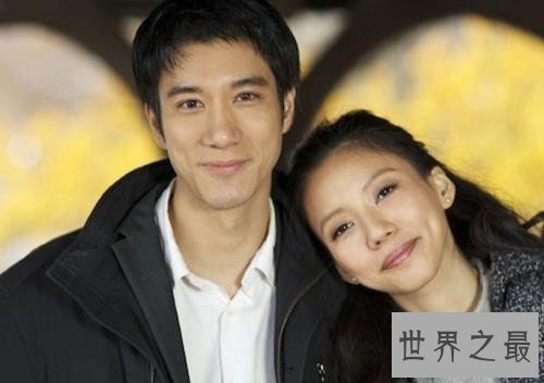 【图】李靓蕾集体材料家庭背景 与王力宏留学时在一同