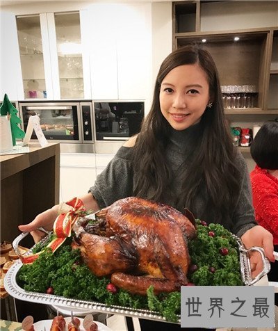 【图】李靓蕾集体材料家庭背景 与王力宏留学时在一同