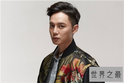 【图】尹正曾与张蓝心恋爱 走红后两人爱情终结