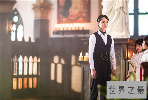 【图】尹正曾与张蓝心恋爱 走红后两人爱情终结