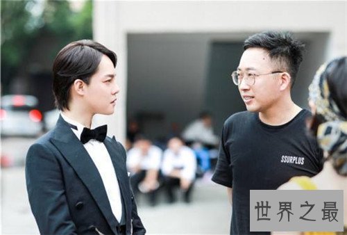 【图】尹正曾与张蓝心恋爱 走红后两人爱情终结