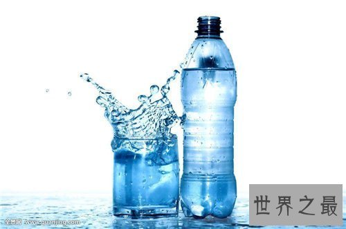 【图】矿泉水价钱为什么不一样 矿泉水价钱排名引见