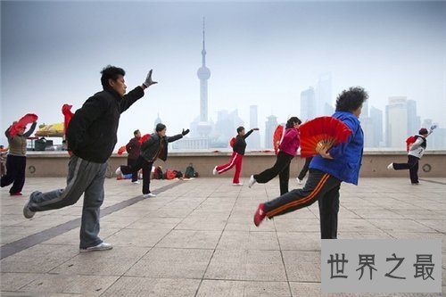 【图】中国平均寿命统计 中国最长寿的城市引见