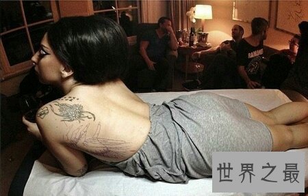 【图】大摇大摆是一个成语 大摇大摆的意思又是什么