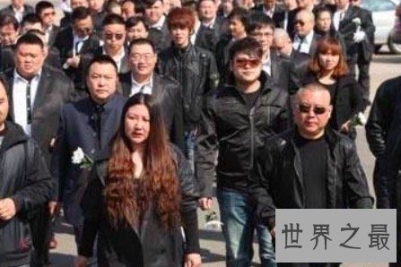【图】侯耀文徒弟最闻名的就是郭德纲他惟一的美女土