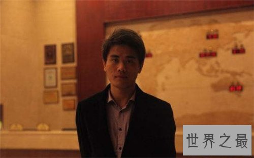 【图】沈佳麒外号鼠大王 赵梦玥夹腿门事情当事人