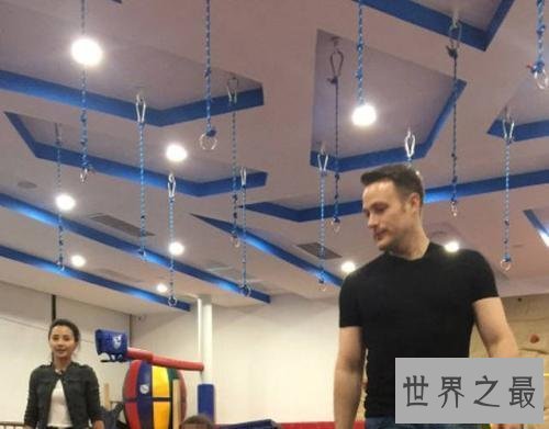 【图】詹姆斯罗伯特海耶斯，吴奇隆的前妻竟然嫁给了