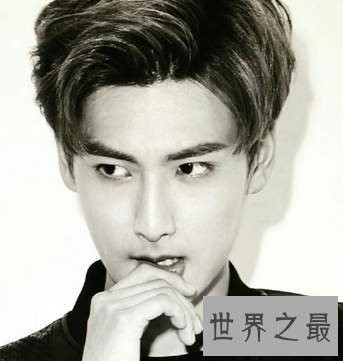 【图】90后流量小生马振桓 不想出去看一下帅哥了解一