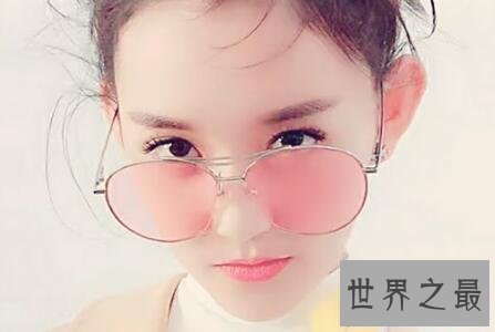 【图】蒋依依图片十分清纯可爱讨人喜欢她究竟是一个