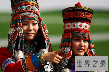 【图】蒙古族服饰是蒙古族的传统服装非常独特又难看