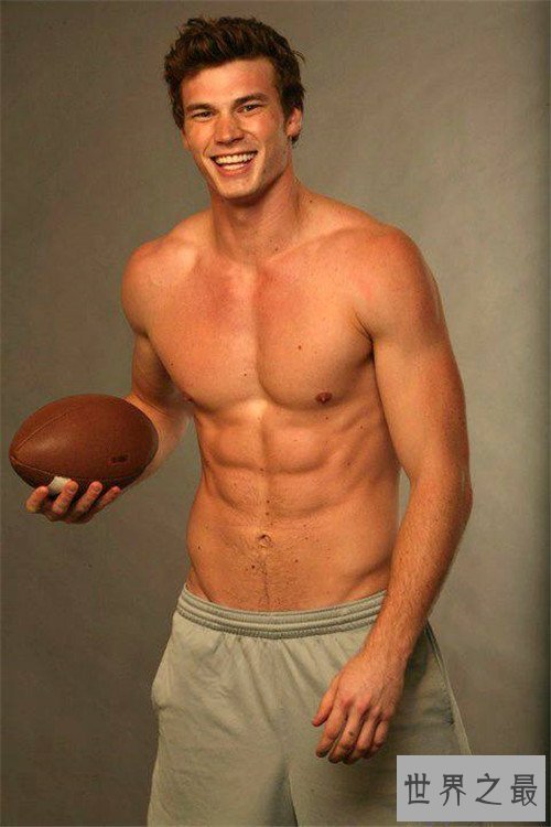 【图】欧美gv男星不同类型引见 特雷弗特里普18岁出道的