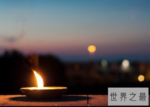 【图】关于感恩的歌引见 感恩催泪歌曲大全