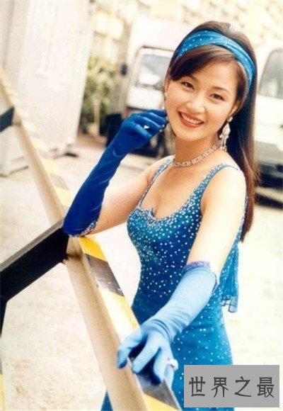 【图】香港第一美腿称号非万绮雯莫属，曾饰演马小玲