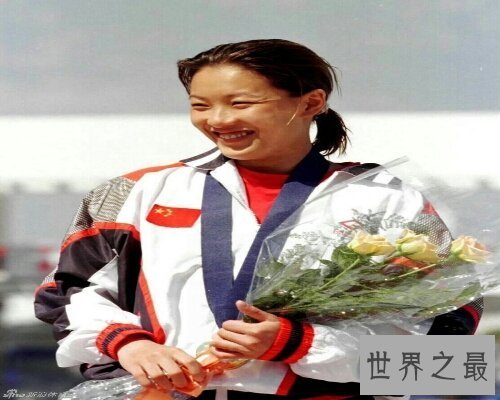 【图】一位跳水冠军，并在96年取得双冠军的人——伏明