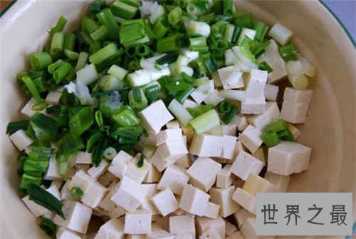 【图】小葱拌豆腐的做法引见 小葱拌豆腐食用忌讳
