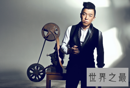 【图】疼老婆的男人面相清点 天庭饱满的男人最贫贱