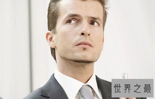 【图】疼老婆的男人面相清点 天庭饱满的男人最贫贱