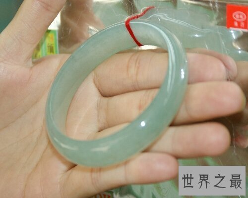 【图】缅甸翡翠，一种十分珍贵的玉石