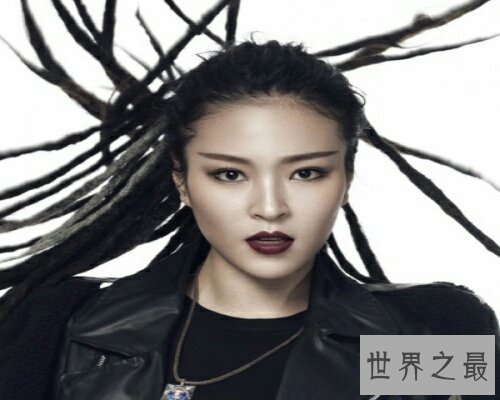 【图】一个名字极为出众的女歌手——毕夏，才貌更为