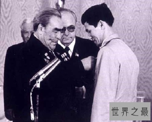 【图】获得最多吉尼斯纪录奖章的人——勃列日涅夫