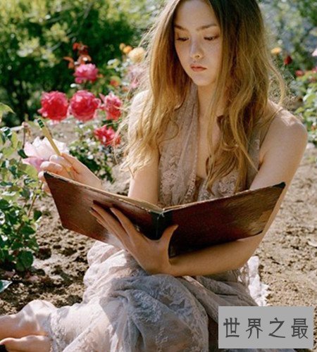 【图】世界上最矮的超模，戴文·青木身高168(三国混血