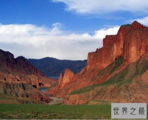 3.四川盆地 面积约26万多平方公里