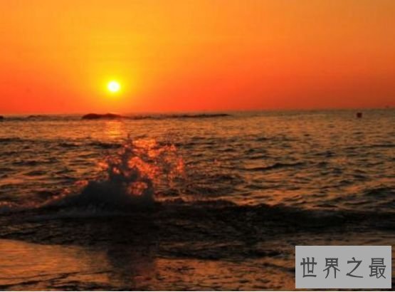 红海呈现红色的缘由