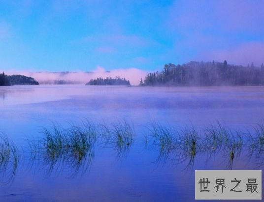 4.世界上最大的咸水湖:苏必利尔湖 4.世界上最大的咸水湖:苏必利尔湖