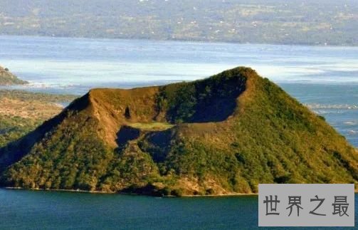 塔阿尔火山