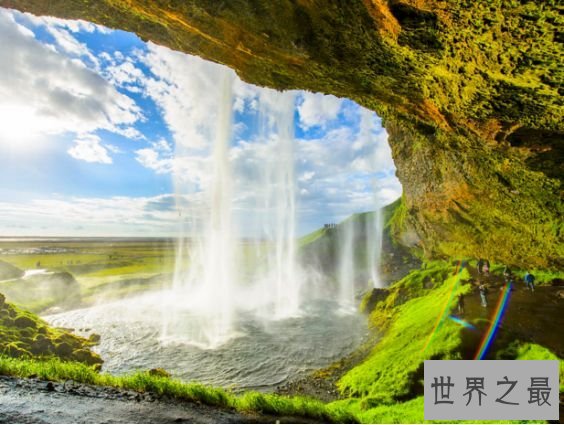 塞里雅兰瀑布一个网红瀑布