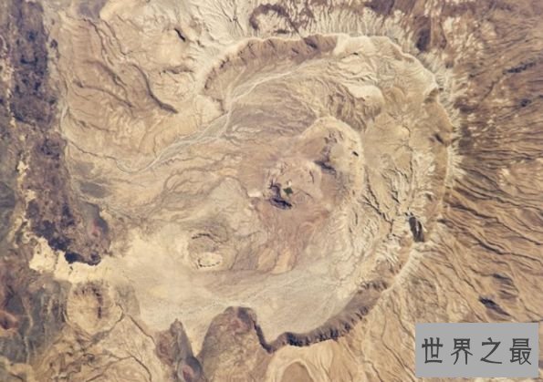 厄立特里亚纳布诺火山