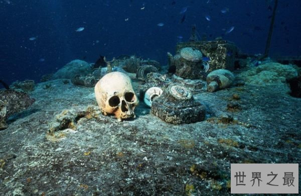 世界上最恐惧的湖泊 数千人身亡的水下墓地