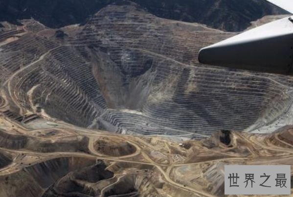 世界上最大的铜矿 平地变成峡谷
