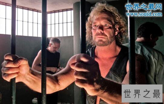 【图】世界上最凶猛的赏金猎人，终身不带枪抓六千嫌