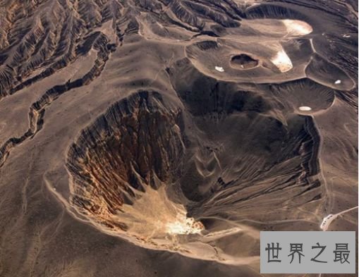 4.美国死亡谷——世间天堂动物地狱