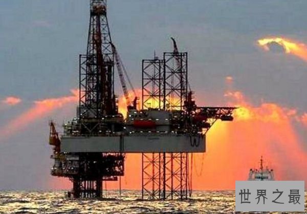 这个国家将最大的油田让中国承包 还让中国人来娶美女