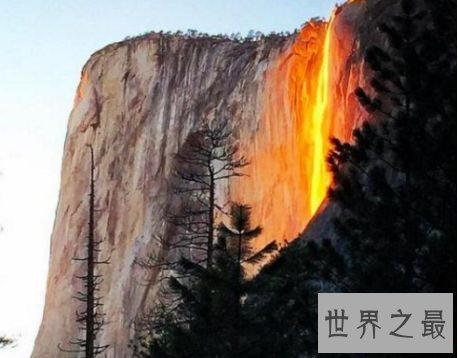 【图】世界上最美的瀑布 火瀑布犹如火山迸发岩浆飞溅