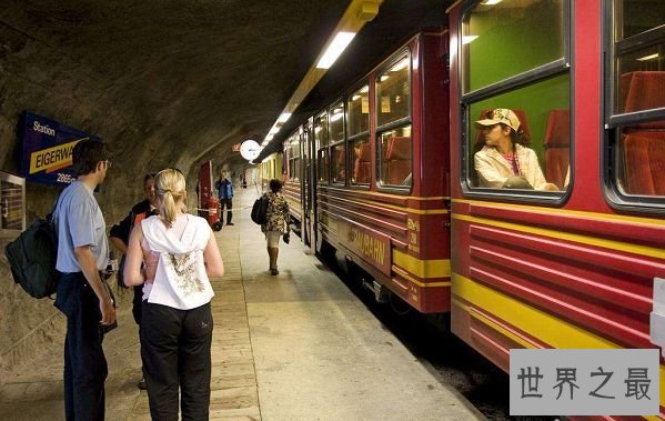 世界上最高的地铁 3500米海拔高的地铁