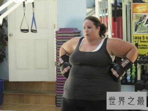 【图】美国臀围最大者Westley，臀围2.14米信心死在增肥路