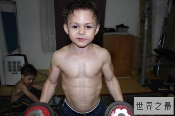 【图】世界上最强健的人，史上最强肌肉男(胸比头大
