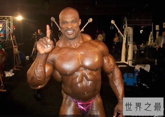 【图】世界上最强健的人，史上最强肌肉男(胸比头大