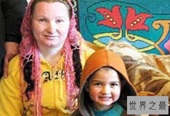 【图】清点世界最小母亲，琳娜·玛迪纳5岁就当妈