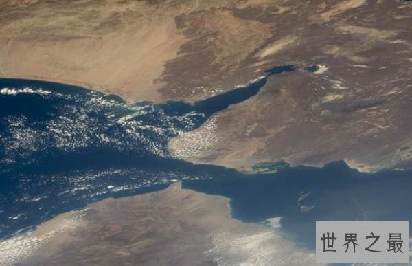 世界下水温最高的大海 奥秘的陆地也有暖和的一面