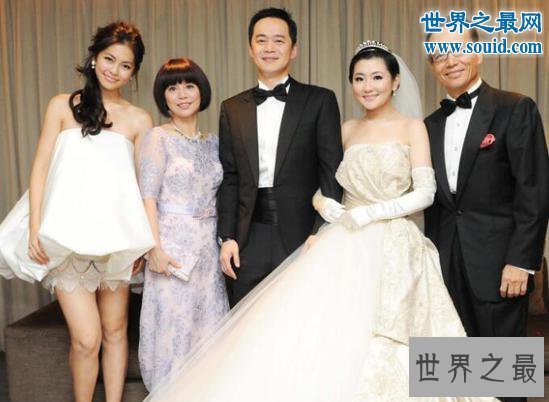 【图】selina离婚假相，不是有小三/也不是没有性生存