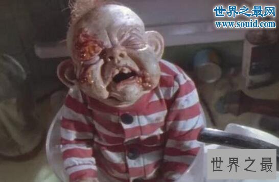 【图】丧尸片排行榜前十名，经典活死人系列(丧尸片鼻