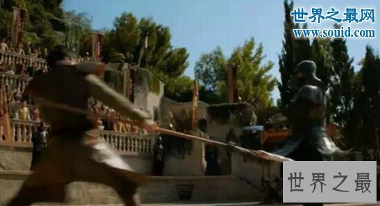 【图】世界上最精彩的决斗，红毒蛇大战魔山(内附视频