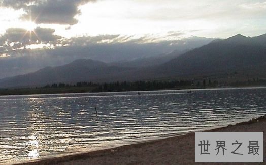 【图】世界上最深的湖泊 贝加尔湖深度1637米