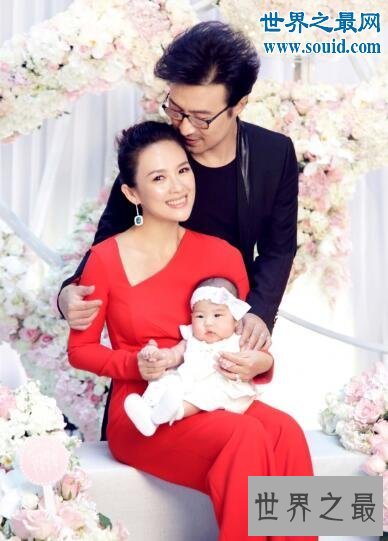 【图】史上最年轻的封面女郎，章子怡爱女不满一岁登