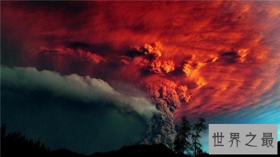 【图】火山迸发局面十分震撼 路径之地水深炽热